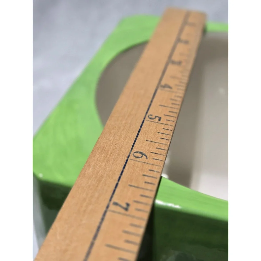 N/A beautiful green